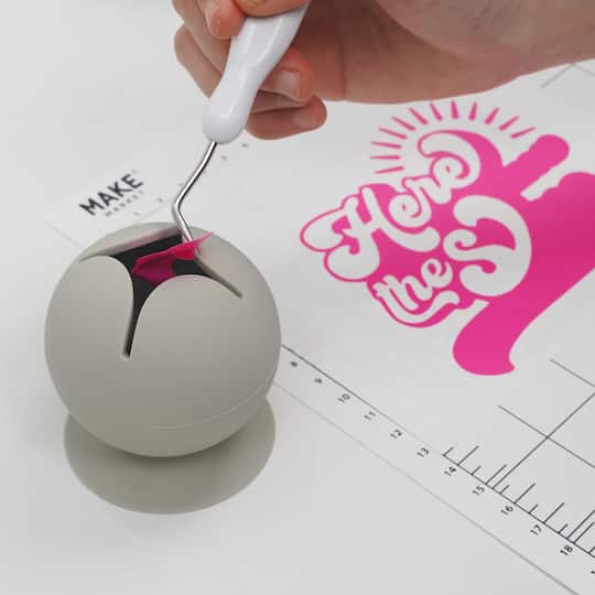 Vinyl Weeding Scraps Collector Suction Cup by Make Market®